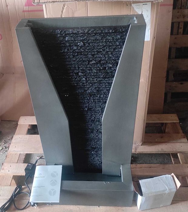 Декоративний садовий світлодіодний фонтан blumfeldt Riverrun