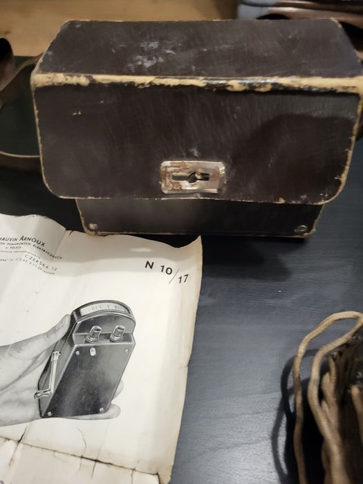 Omomierz induktorowy- kieszonkowy