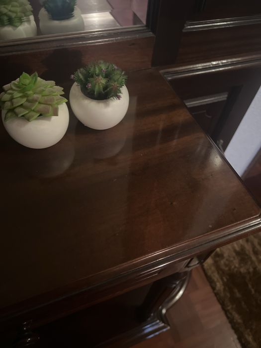 Aparador guarda chapeus