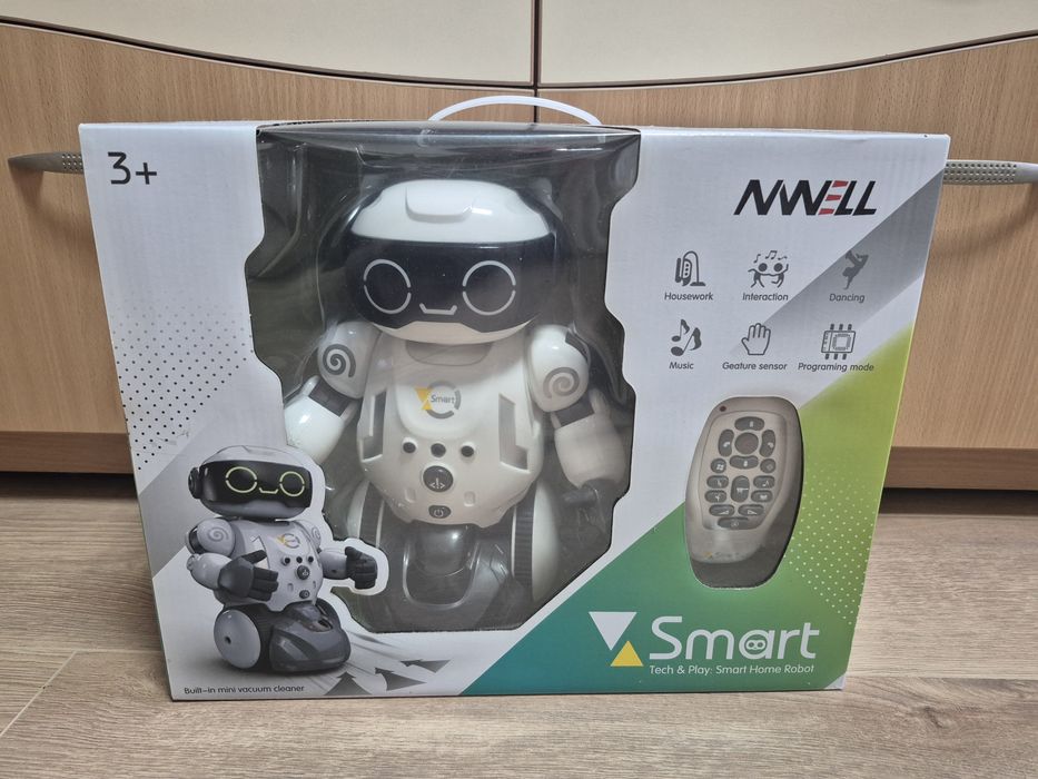 Робот помічник пилосос з пультом smart