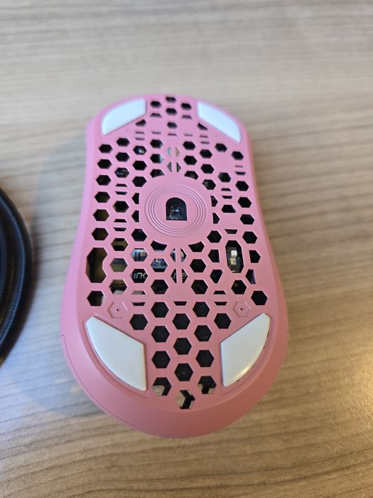Finalmouse ULX Sakura [Medium]
