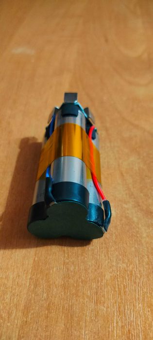 Акумулятор 12 В 2 А