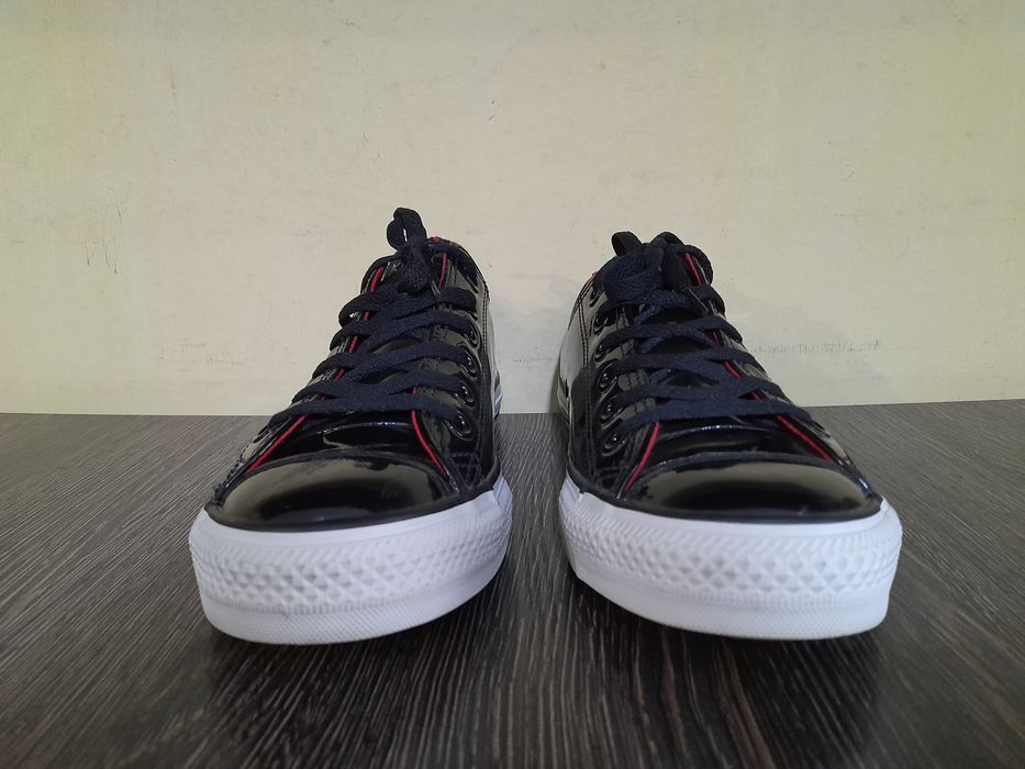 Чорні лаковані кеди унісекс Converse Chuck Taylor All Star р.39.5