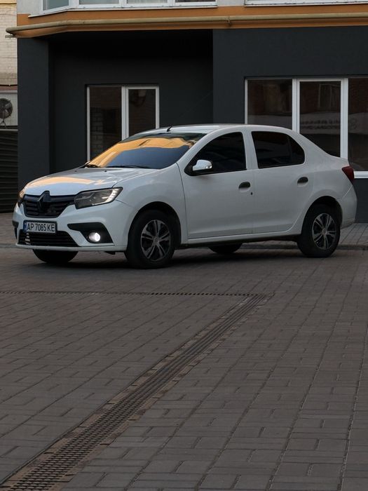 Аренда авто •для такси •рено логан 1.2 газ/бенз