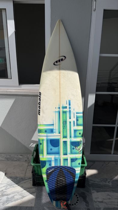 Prancha e Fato de Surf