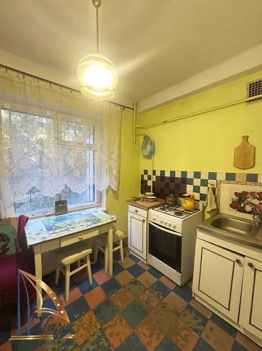 1-кімнатна  3-й Шевченківський 1/9 пов.