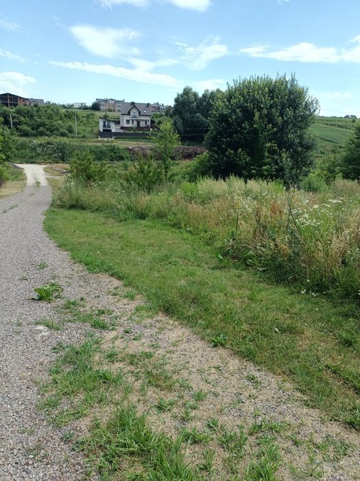 Ділянка 12соток,Зубра вул.Лесі Українки.Власник