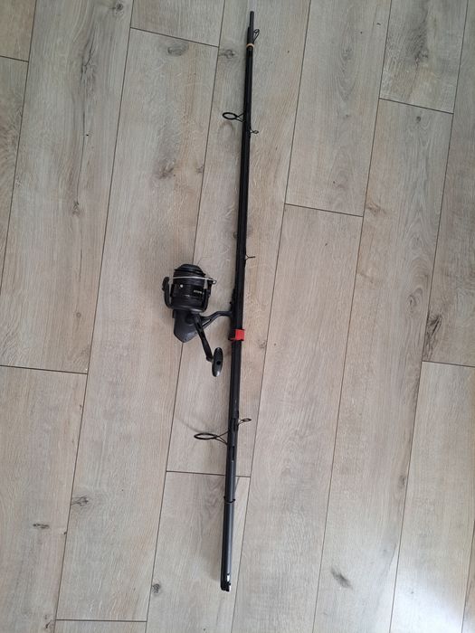 Wędka karpiowa.  Mikado intro carp 360cm .  3lbs. Kołowrotek Okuma 7000.