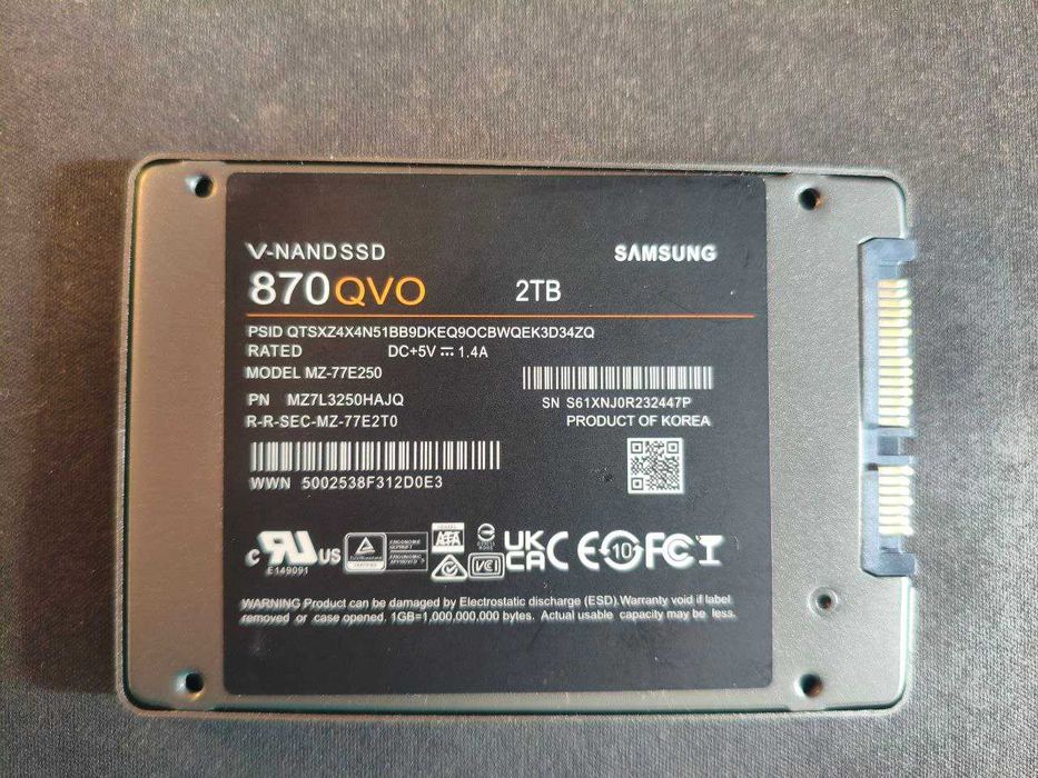 SSD Samsung 870 QVO 2TB – Como Novo (100% Saúde / Apenas 100h)