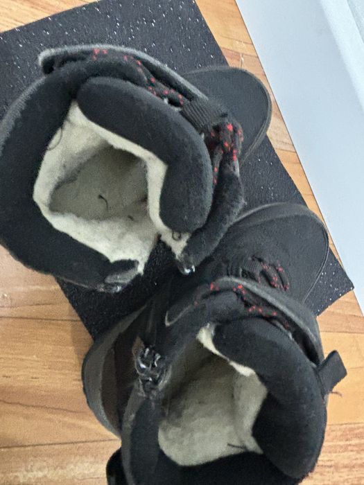 Зимові ботінки , сапожки 27 р 17 см