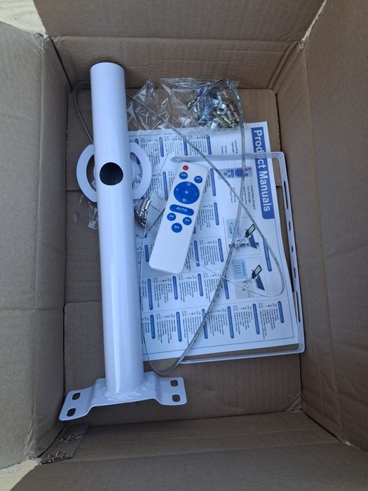 Lampa solarna z panelem PV