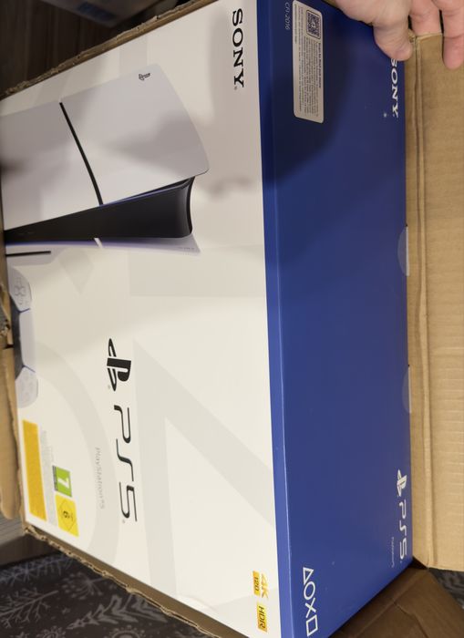 PS5 slim z napędem 1TB, NOWE