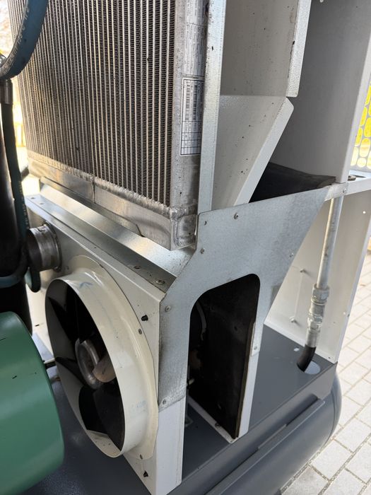Kompresor śrubiwy Atlas Copco Ga 15 VSD 15KW kaeser