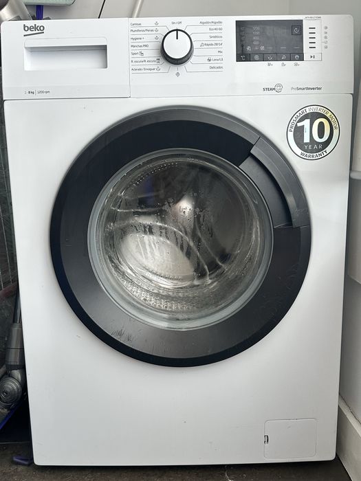 Máquinas de lavar e secar roupa Beko semi-novas