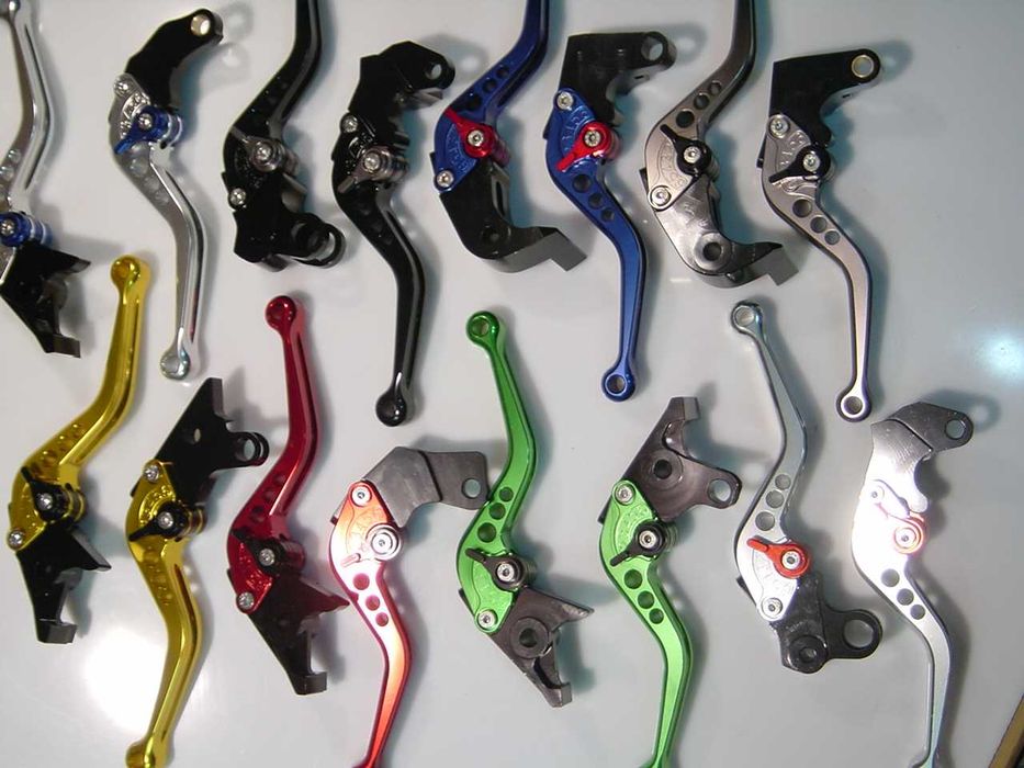 Manetes Curtas CNC Suzuki Honda Yamaha Kawasaki