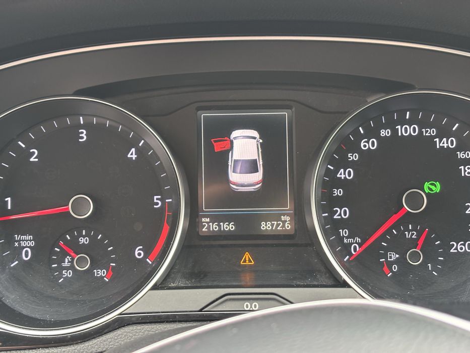 Volkswagen passat black edition