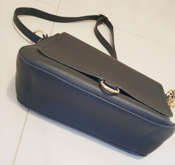 Torebka damska na pasku