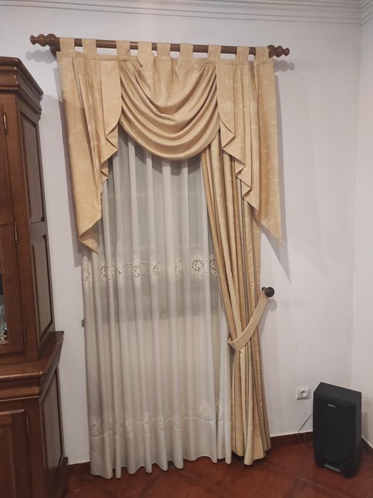 Conjunto de três cortinados completos top