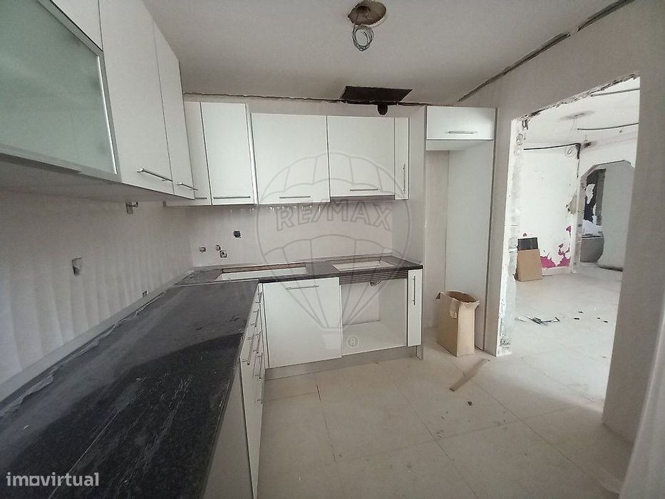 Apartamento T4 para venda