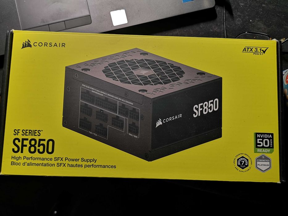 zasilacz corsair FS850