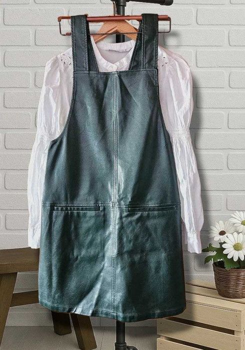 Сарафан из экокожи New Look зеленый с карманами, р. S