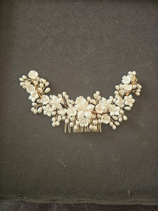 Ozdoba na włosy nowa