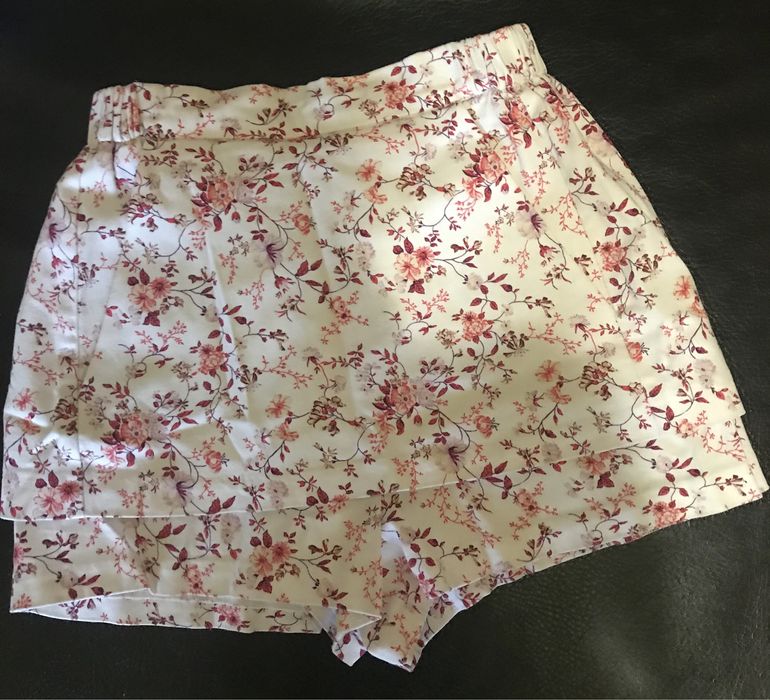 Юбка-шорты и 2 юбки солнце-клеш