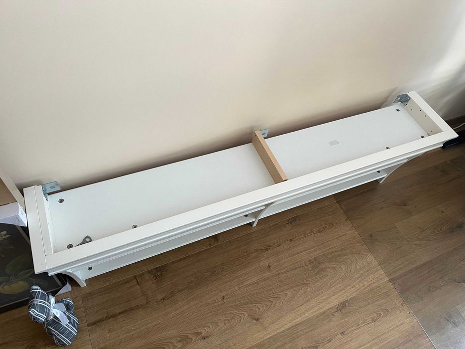 Półka ścienna IKEA, biała