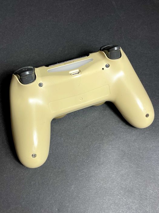 Беспроводной геймпад Sony DualShock 4 V2 (Gold / Золотой)