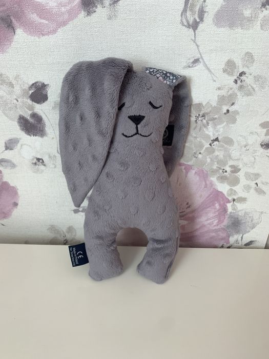 Szary Króliczek La Millou minky zabawka dla dziecka