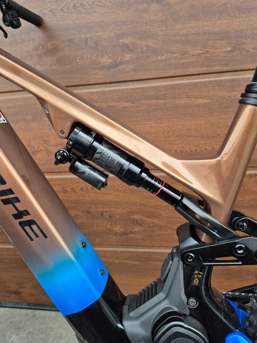 Rower elektryczny  Haibike HYBE CF 9 OKAZJA 1km 2025