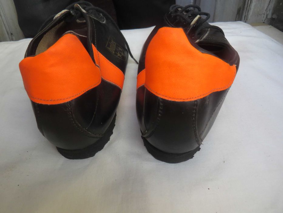 Кроссовки botas Размер 40.5 Длина стельки 26.5-27 см новые
