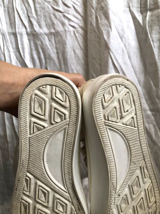 Sznurowane kremowe trampki za kostkę, unisex, CCC/Jenny Fairy