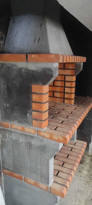 Churrasqueira Em Pedra como Nova