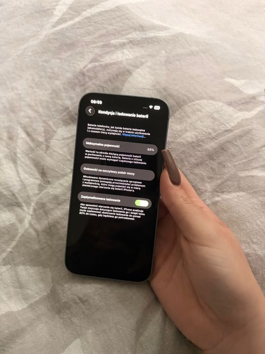 Iphone 14 niebieski