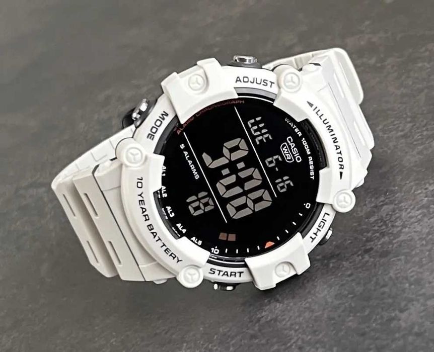 Zegarek Casio AE-1500WH-8B2 – Męski, Biały, Cyfrowy, Sportowy