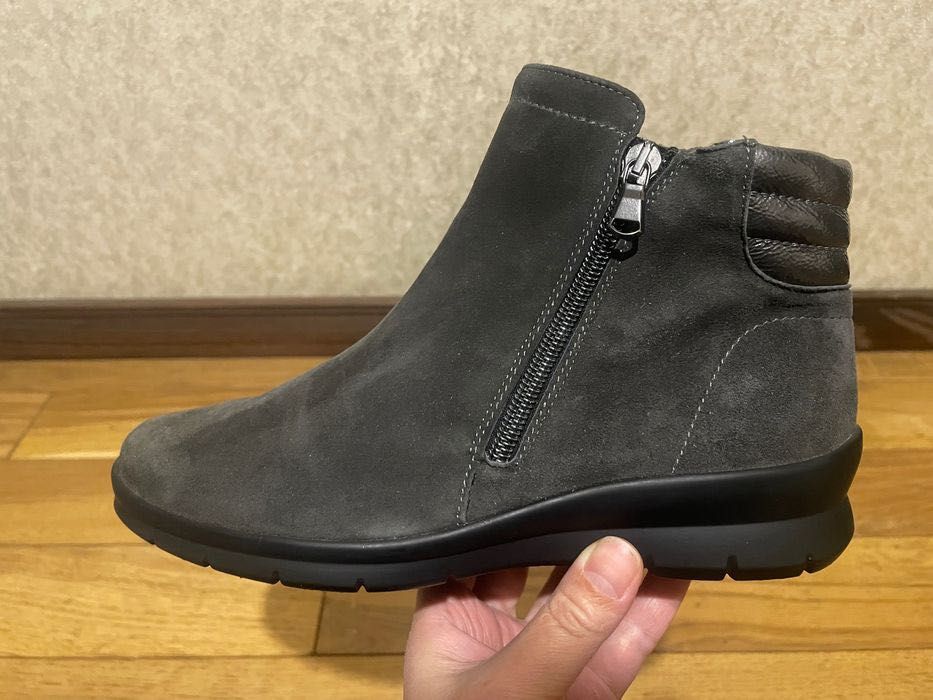 Женские ботинки ECCO из натуральной замши