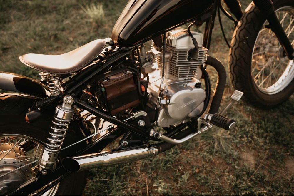 Honda CA Rebel 125 bobber