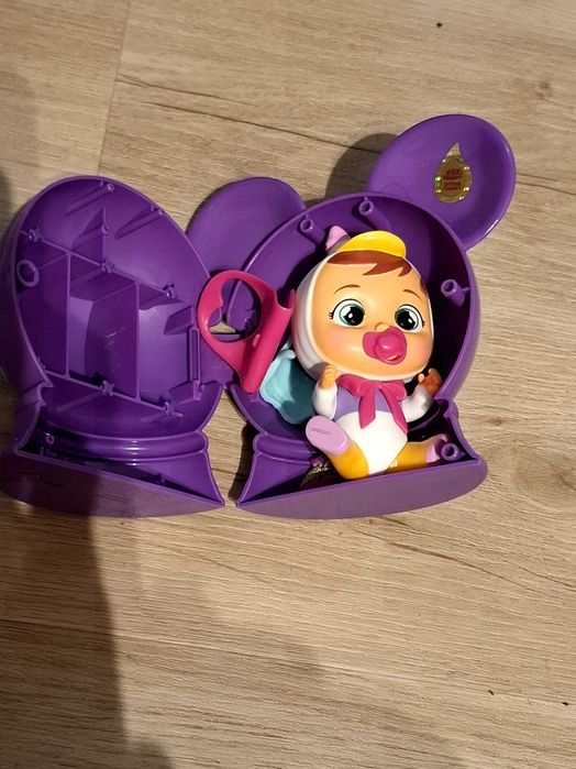 Boneca Cry Baby pequena Disney margarida