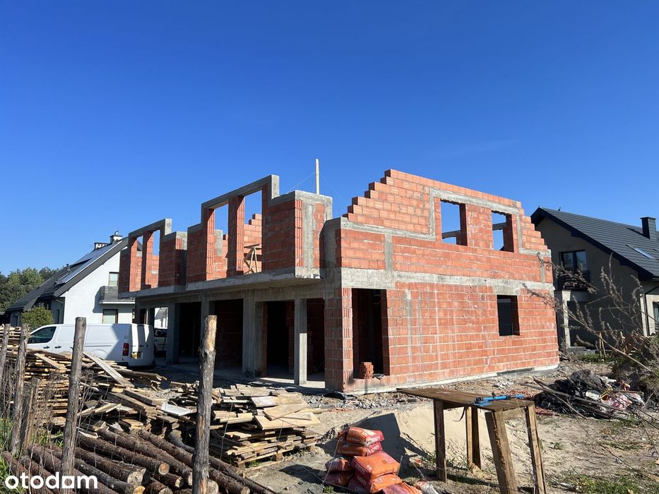 Dom  W   Okuniewie   147M2