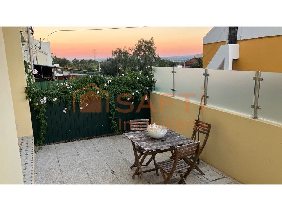 Apartamento com 3 quartos em Palmela