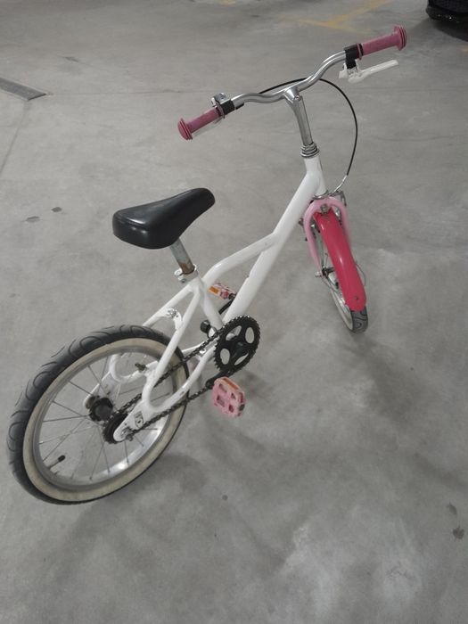 Rower dziecięcy, różowy