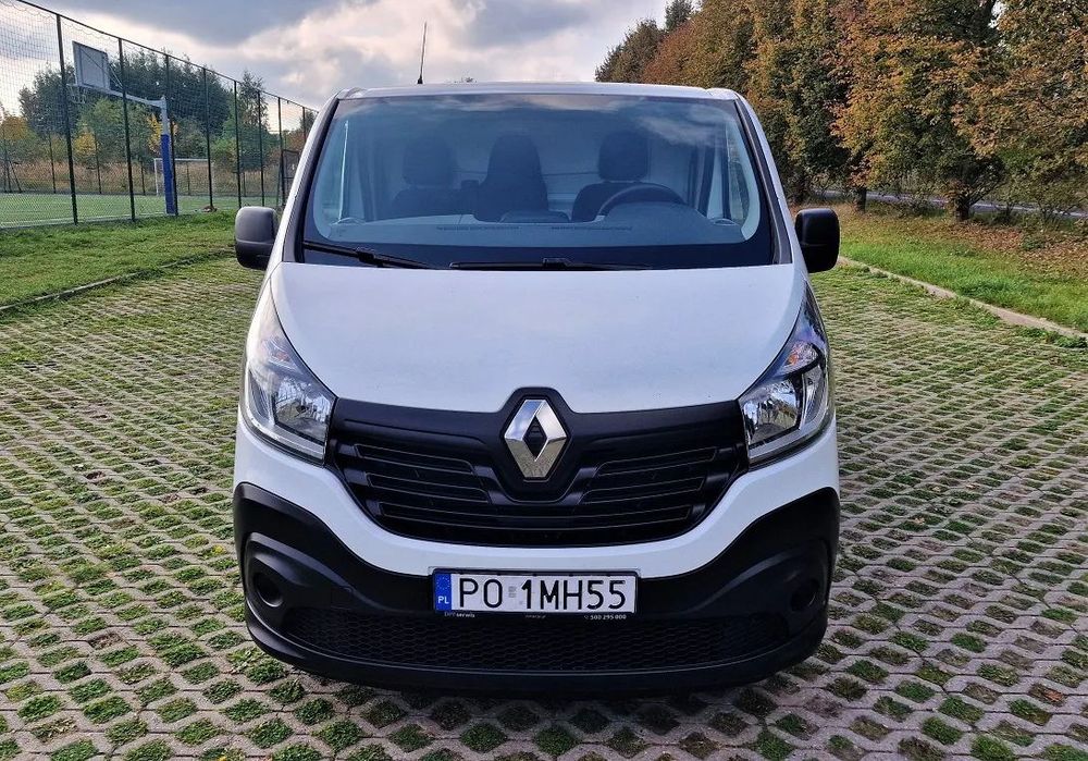 Renault Trafic  1.6 120 KM Faktura Vat 23% Model 2016 Rok