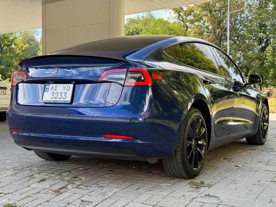 Tesla model 3 2021 Рестайл