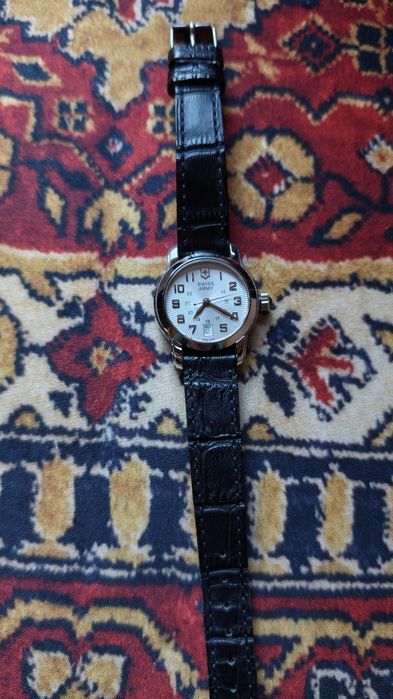Zegarek Victorinox Swiss Army Infantry 241058 – Szkło Szafirowe, Stan BDB