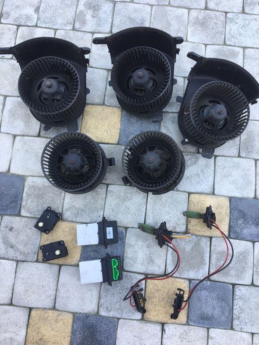 Renault scenic 2 megane 2 моторчик пічки реостат резистор  п