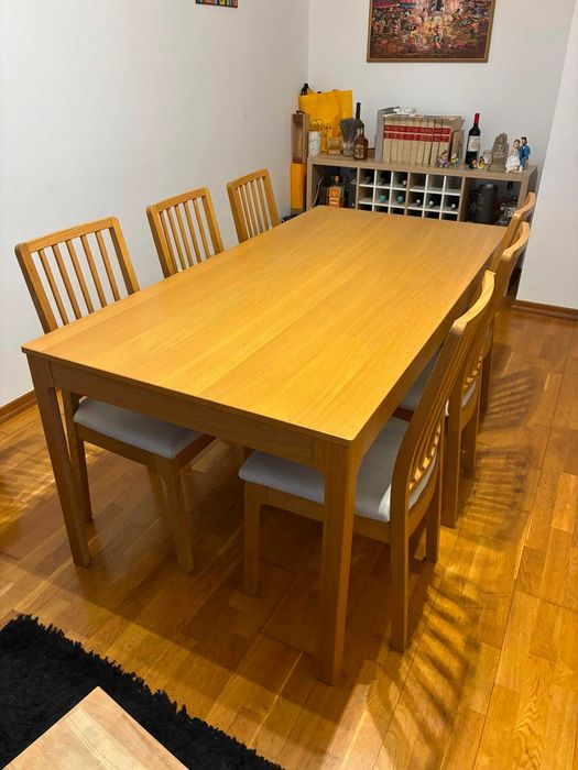 Conjunto Mesa e 6 Cadeiras