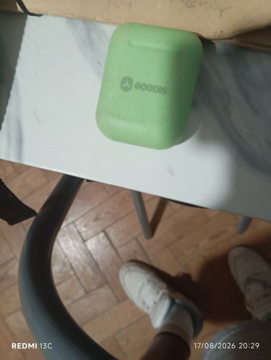 Fones verde da goodis