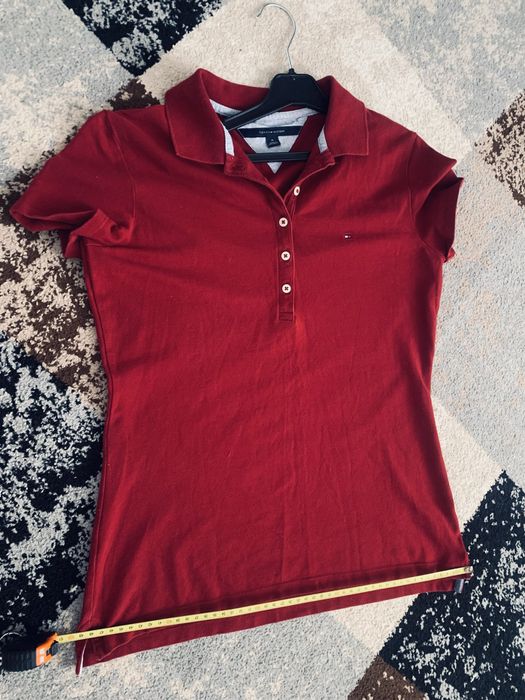 Футболка TOMMY HILFIGER.Розмір M жіночий.