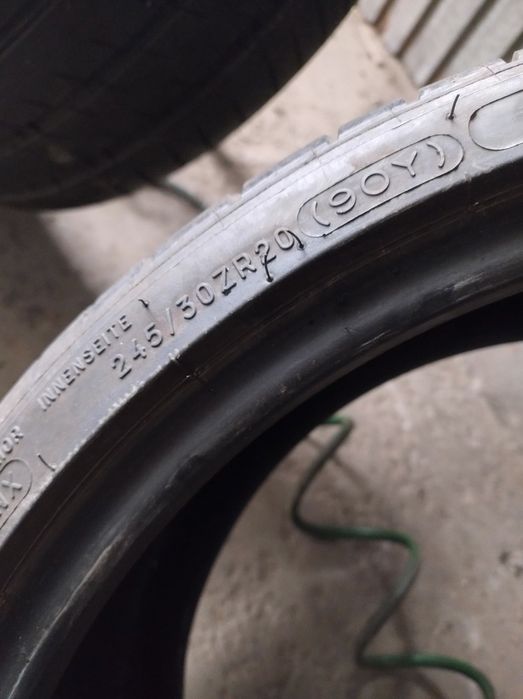 305/30ZR20×245/30ZR20 Michelin Pilot sport cup2  Audi R8